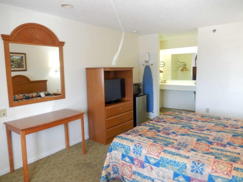 Motel 6-Azle, Tx ภายนอก รูปภาพ