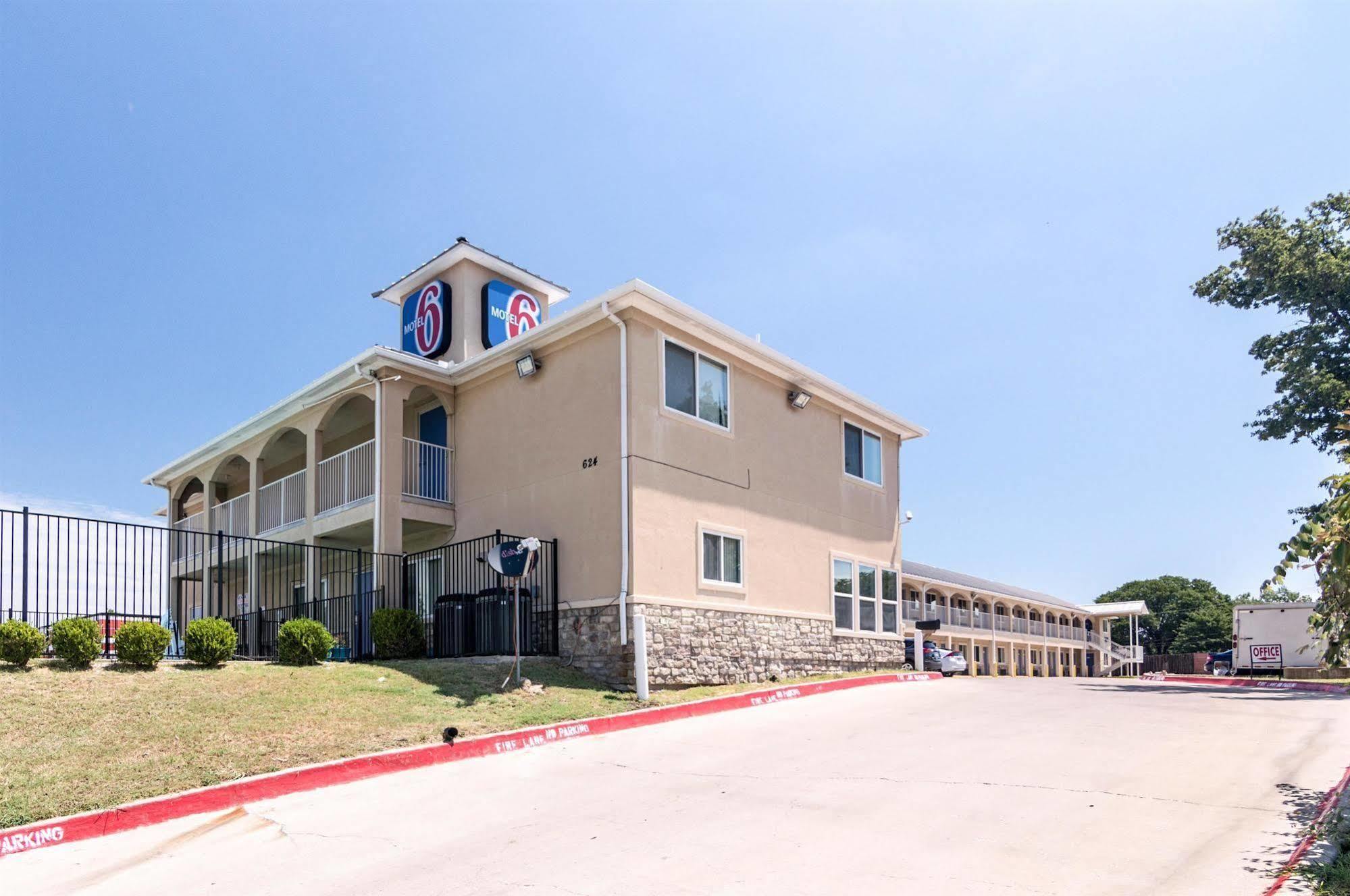 Motel 6-Azle, Tx ภายนอก รูปภาพ