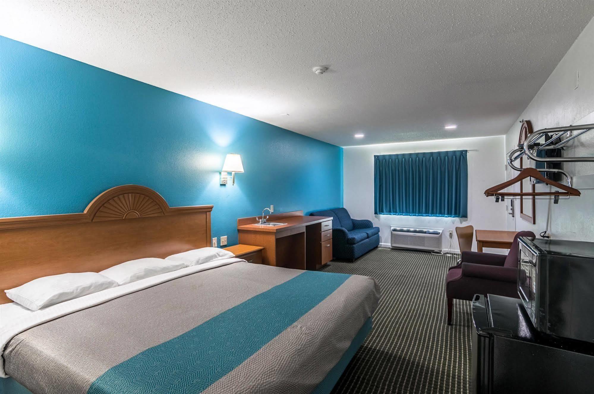 Motel 6-Azle, Tx ภายนอก รูปภาพ