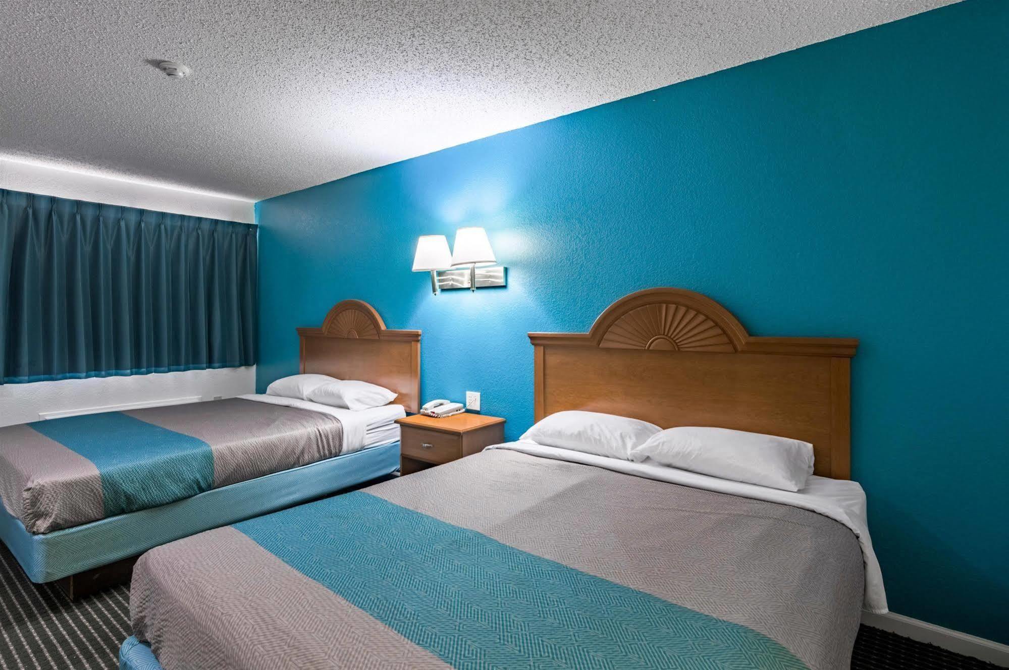Motel 6-Azle, Tx ภายนอก รูปภาพ