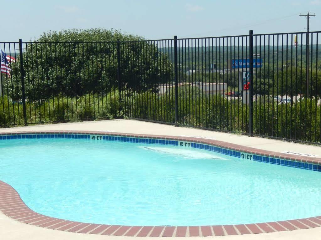 Motel 6-Azle, Tx ภายนอก รูปภาพ